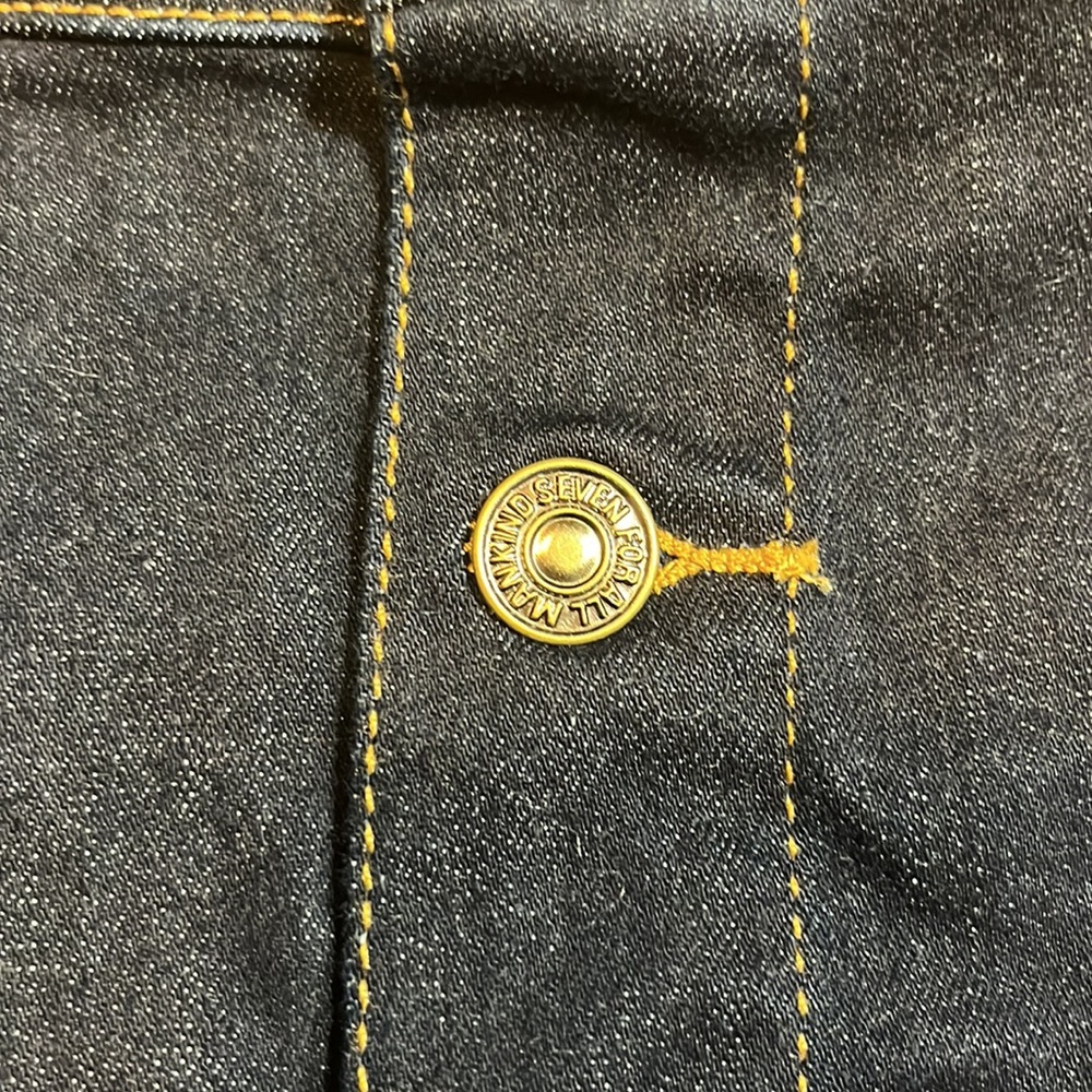 NWT 7 for all mankind. Denim skirt SZ 25 - Picture 3 of 6